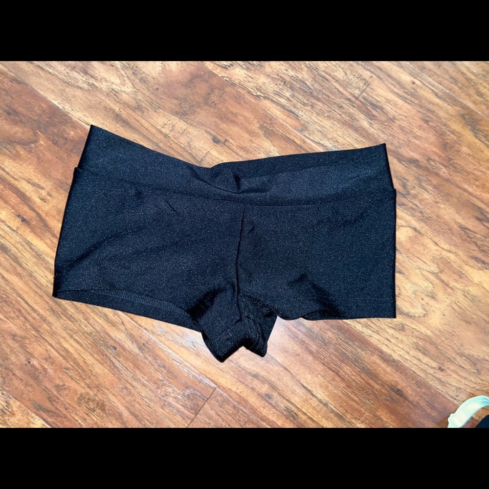 I heart raves booty shorts